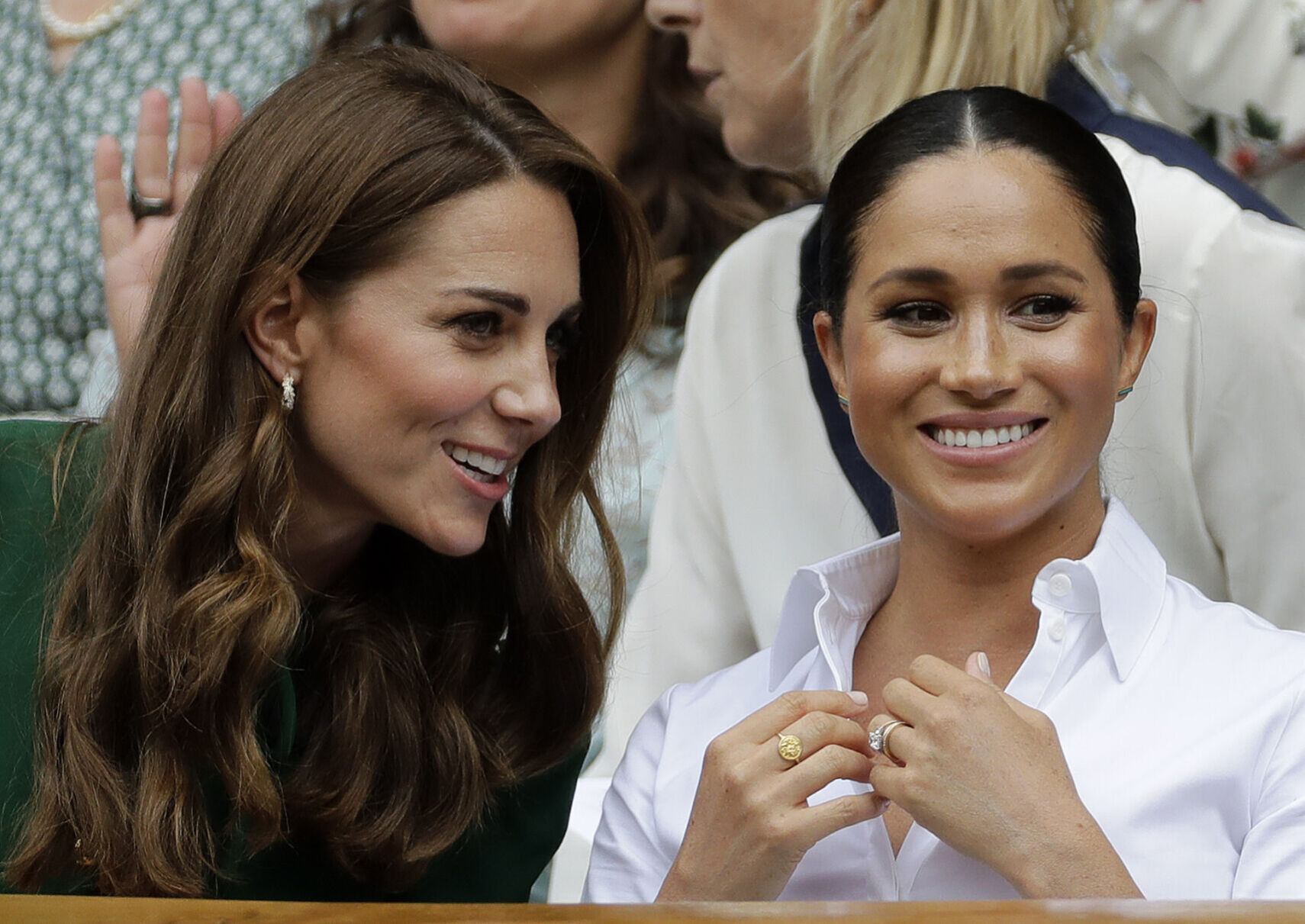 Britain Kate Turns 40